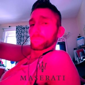 Meet your Posher, Joshua